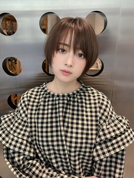 ルージュシー 堀江(RU10C) ミニボブウルフカットロングウルフレイヤーショートウルフ40代