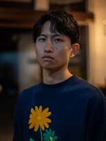 ハレ(HARE)&nbsp;大人シャドウパーマナチュラル刈り上げ