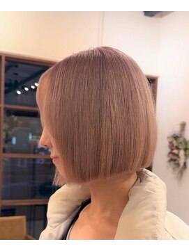 柔らかベージュピンク×ミニボブ【西尾市 美容院