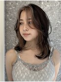 フェイスフレーミングインナーカラーハッシュカットグレージュ