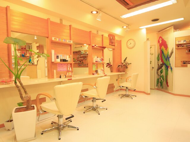 サロン ド チュラ(salon de chulla)