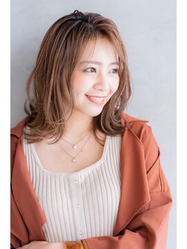 アメリ 新宿(Ameri) Ameri マロンベージュ　イルミナカラー　【新宿】