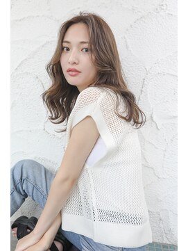 フィガロ ウメダ(FIGARO UMEDA) ゆるウェーブ