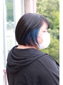 #インナーカラー #イヤリングカラー #ブルーカラー #ブリーチ