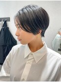 大人可愛い20代30代40代黒髪前下がりショートボブ丸みショート