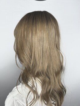 リベル(rebelle) ベージュ☆