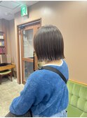 ぱつっとボブ