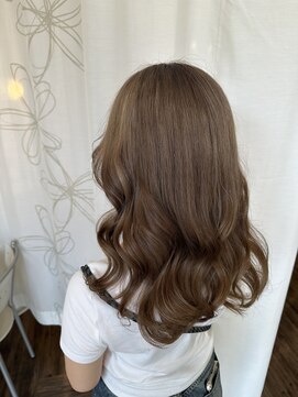 ヘアーファクトリーフリーフラップ(Hair Factory FREE FLAP) グレージュ