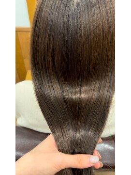 カットアンドスタイル クラウン(Cut&Style CLOWN) 【髪質改善ミネコラ】で髪質改善［横浜／横浜駅］