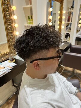 コワファースト  させぼ五番街店(COIFF1RST) フェード×スペインカール☆