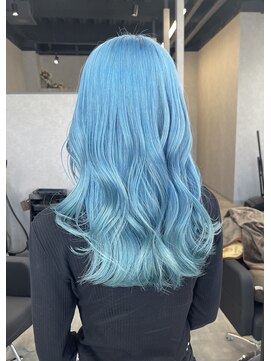 シエンゴールド(CIEN gold) 水色カラー/ライトブルー/寒色カラー#浜松駅#カラー#ブリーチ