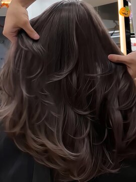 ラピス 渋谷本店(Lapis) グレージュカラー/バタフライカット/海外風レイヤー/髪質改善