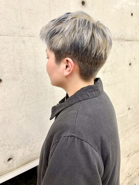 ベリーショート30代40代50代白髪ぼかしデザインカラー