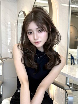 キティー サカエ(kiti SAKAE) グレージュ/レイヤーカット/ハッシュカット/オリーブベージュ/栄