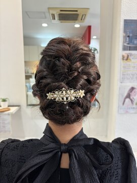 ライズヘアー(Rise hair) 編み込みダウン