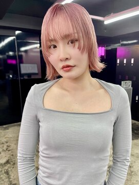 キジ(KIJI) レイヤーボブ/ボブレイヤー/外ハネボブ/コーラルピンク/ピンク