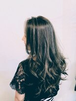 イヤイライケレ&nbsp;ロング大人女子