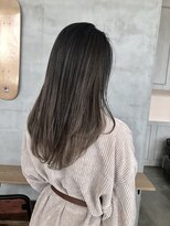 リリ(Riri)&nbsp;shadowrootsバレイヤージュ