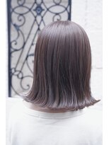 ティンク 天神(Tink)&nbsp;ベドウィンブラウン/ボブ/外ハネ/ブリーチなし