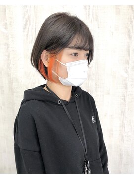 ラッズプラスエイチ(Lads+h) ショートヘアにおすすめ☆イヤリングカラー インナーカラー