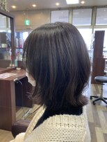 ハウズコレクション イオンタウン店(hu's collection)&nbsp;外ハネロブ×くすみカラー