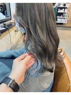 エトネ ヘアーサロン 仙台駅前(eTONe hair salon) ミディアムレイヤー♪アイスグレージュ