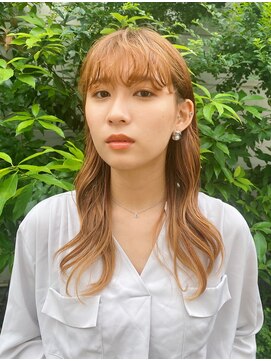 ヘアー アレス(hair ales) オレンジベージュ、前髪カット、レイヤーカット