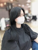 ラクシア(LucxiA) 韓国カット/韓国ヘア/くびれ/レイヤーカット/前髪カット/小顔