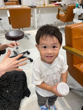 ネイロ 錦糸町(NeiRo) 男の子カット美容室デビュー学割アップバングショート
