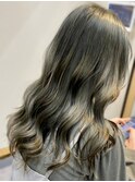 オンブレグレージュオリーブベージュくびれミディ大人美人