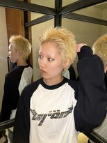 リー 十三(Lee)&nbsp;【Lee十三 Minato】ハイトーン/ショートブロンド