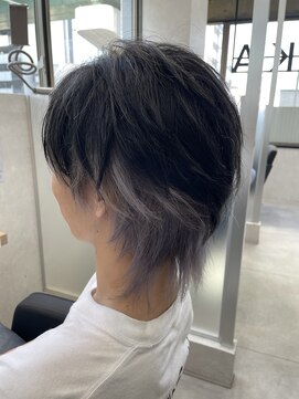 ニカ(NIKA) 2トーンカラー