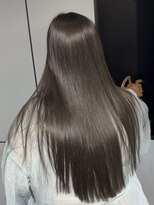 ヴィヴィー 福岡天神店(VIVIE) ワンカラーで出来る色素薄めカラー×縮毛矯正