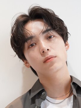 フィフス(fifth) 原宿緩めシャドウパーマセンターパートカットビジネスヘア30代