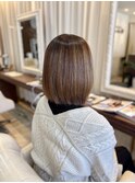 ハイライトカラーでもOK！美髪ストレートでつくるボブスタイル