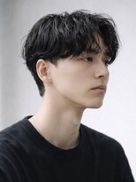 キビト(kibito)&nbsp;毛流れセンターパートパーマ