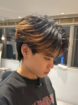 アイトーキョープラスシー 横浜(AI TOKYO+Sea) MEN’S横浜/センターパート/フェザーパーマ/毛流れパーマ/高島町