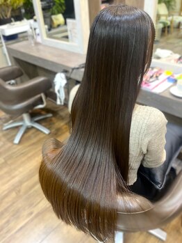 フルール(fleur)の写真/オトナ髪のお悩みは『美髪プレミアムTR』で髪質改善。キシみ、ウネりのないシルクの様な質感に…[千葉]