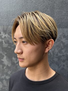 キングオブヘア バイ ノイズ 梅田茶屋町店(KING of hair by NOISM) *NOISMシースルーセンターパート