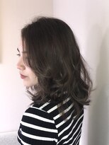10711 となりの美容室&nbsp;ミディアムウェーブ
