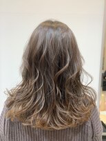 アイク(AiCK)&nbsp;柔らかセミロング×ミルクティーベージュ