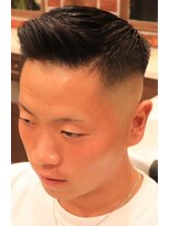 アクセプトザワールドバーバー(Accept the world barber)&nbsp;デルタ9kid風アップバング×スキンフェード