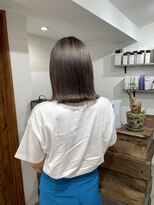 ストラト(STRAT)&nbsp;【SHUN】モカグレージュカラー