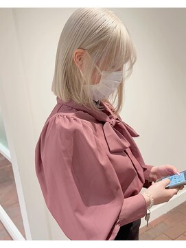 バサースト(BATHURST) ホワイトカラー