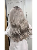 シェア 天王寺(share) ホワイトベージュ/ツヤ髪/ハイトーンカラー/シルキーベージュ