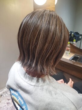 スー 門前仲町(Su) くびれハイライトボブ