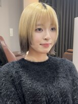 ビュー フクオカ(VIEW FUKUOKA)&nbsp;モードに大人可愛いダークアッシュイメチェンショートボブ