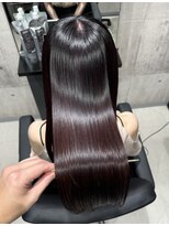 アンダーバーホワイト 京橋店(_WHITE)&nbsp;超高濃度水素【OVERics（オベリクス）】髪質改善トリートメント