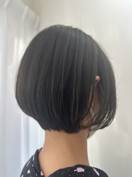 ラベスト バイ セロ 池袋メトロポリタン前(LOVEST by CERO) 大人ショートボブ