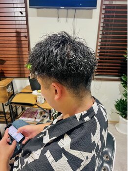 スナックヒロシ(snacc HIROSHI)の写真/【24時まで営業/観光通り電停徒歩3分】清潔感のあるスタイルで第一印象UP◇あなたに似合うスタイルをご提案